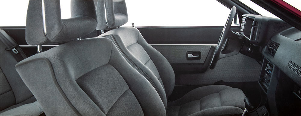 Audi Coupe GT 1986 Innenraum mit Velours