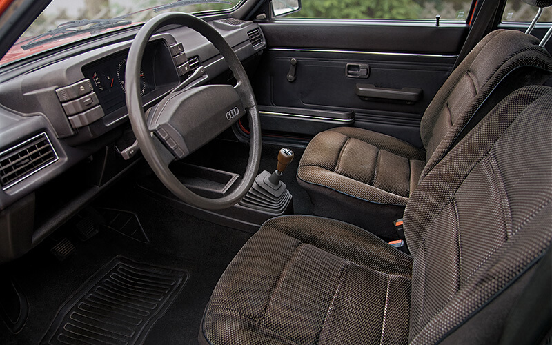 Audi 80 LC Sondermodell Innenraum vorne