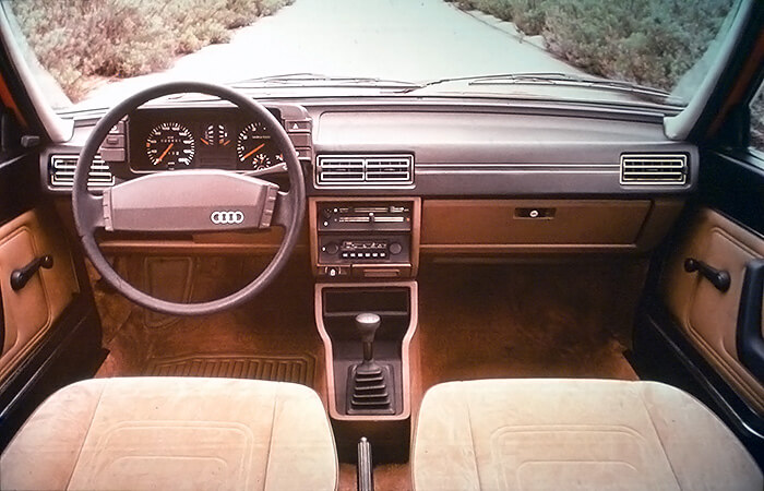 Audi 80 Armaturenbrett