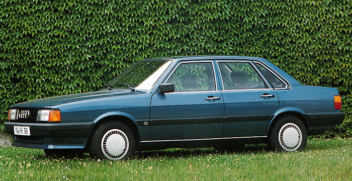 Audi 80/Coupé/Typ 81/85 Sonnenblenden-Set grün mit Licht 855857551/552 -  Audi-Klaus