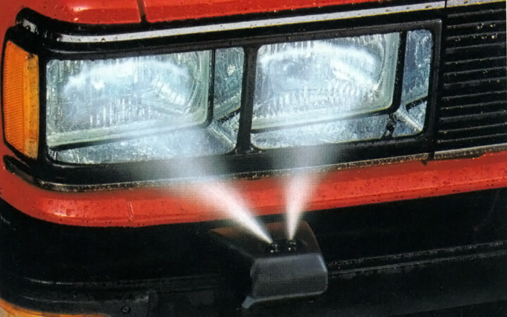 Scheinwerfer-Reinigungsanlage