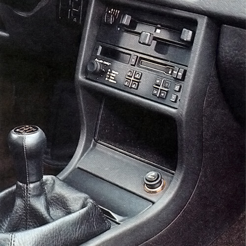Audi Coupé Typ 81 Facelift Mittelkonsole