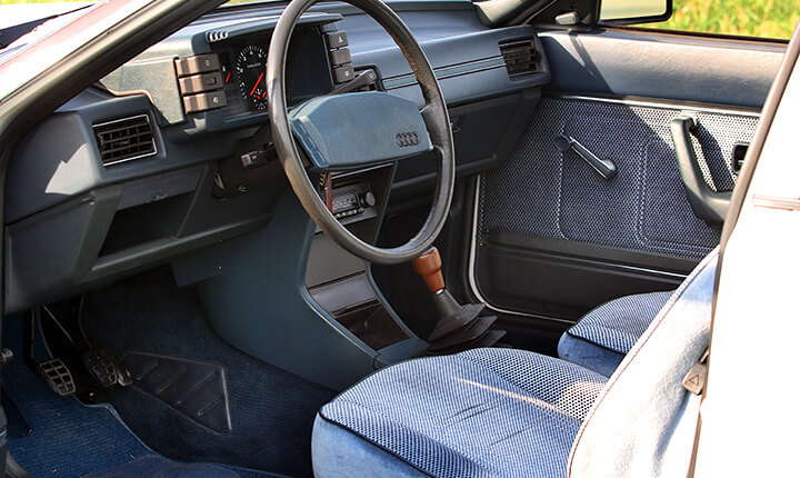 Audi Coupe GL 1981 Vierzylinder 75 PS Ansicht Innenraum