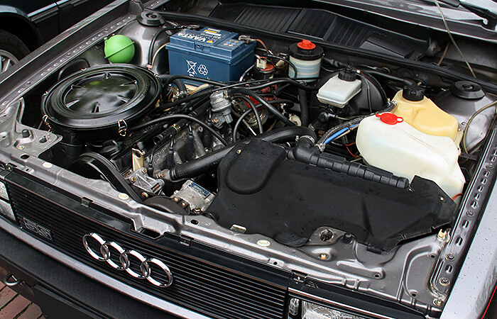 Audi Coupé GT5S WN Motor 115 PS