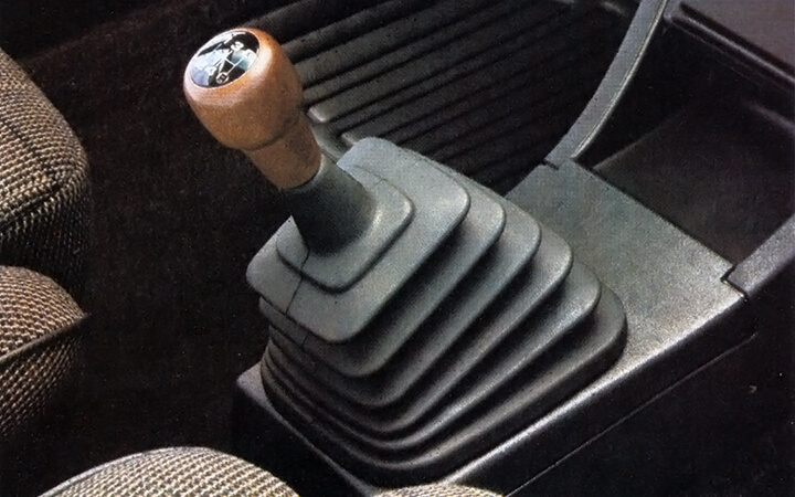 Audi Coupé GT 1981 Holzschaltknauf