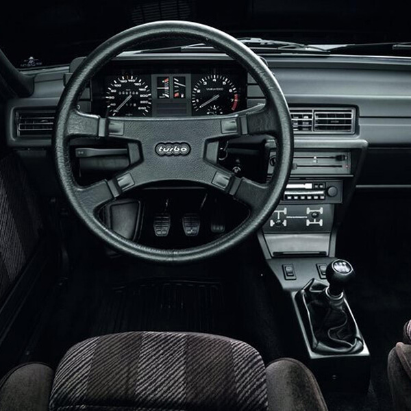 Audi quattro Innenraum 1980